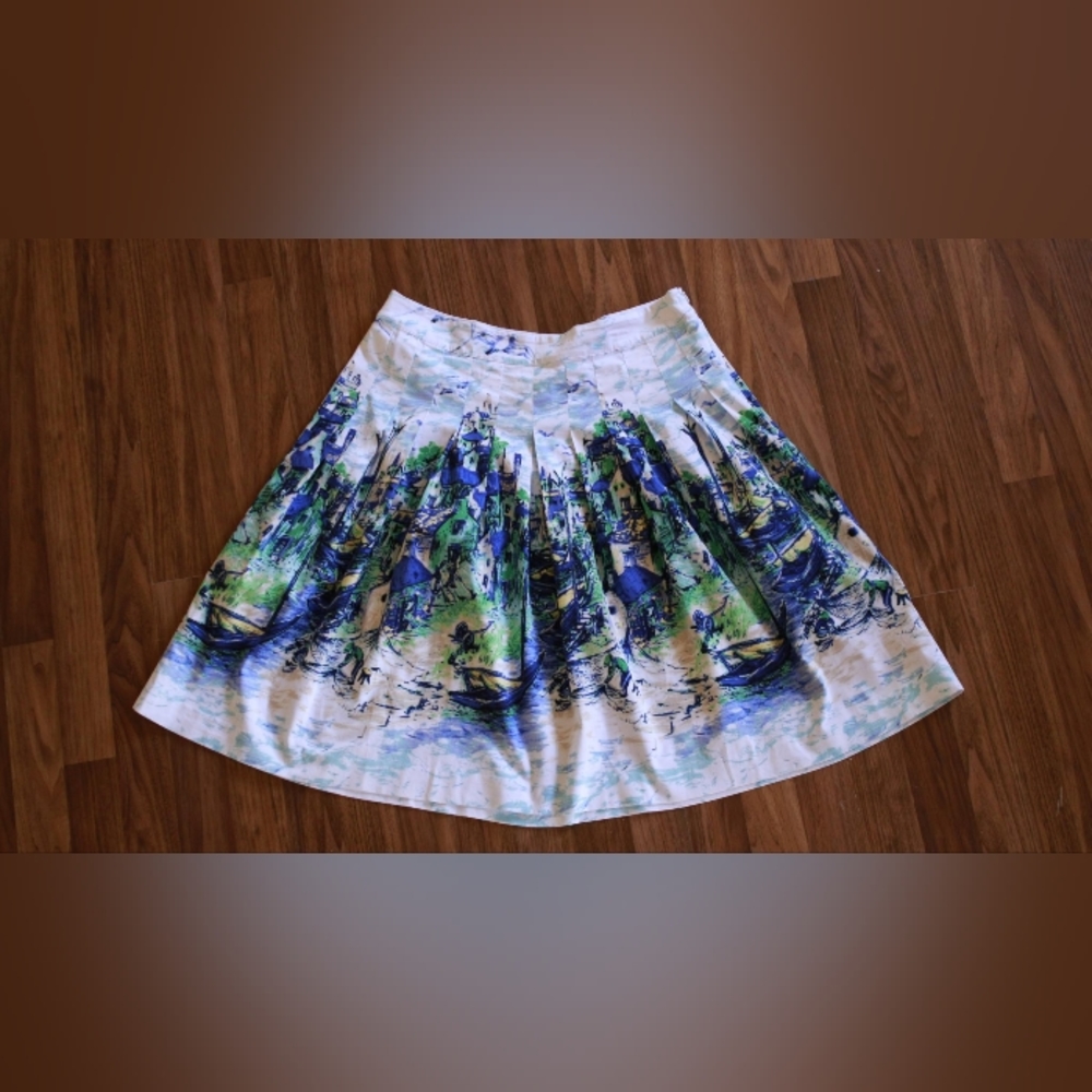 Ladies Talbot's pleated skirt